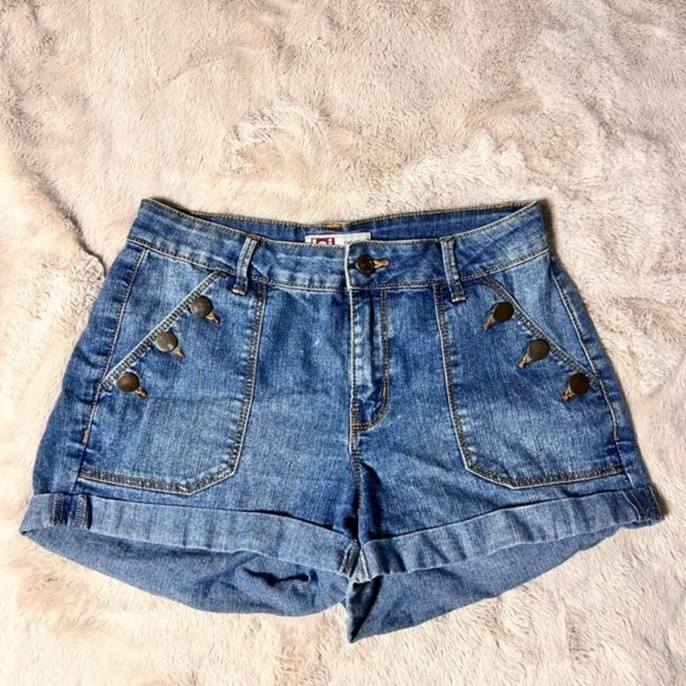 High rise shorts